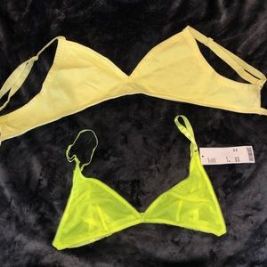 BUNDLE x2 out from under bralette